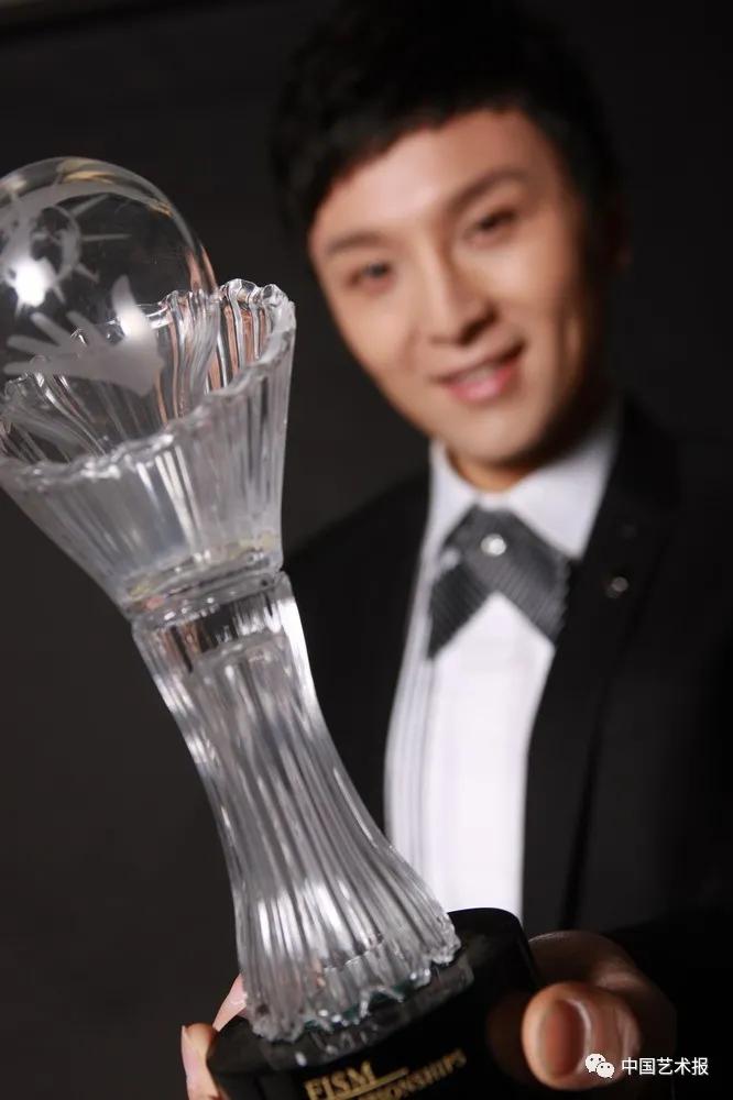 艺苑百花,傅琰东春晚魔术大全