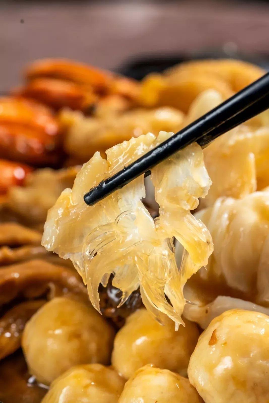 4000m²「平价海鲜」，还藏了个老广早茶，鸡煲、羊肉、虾蟹