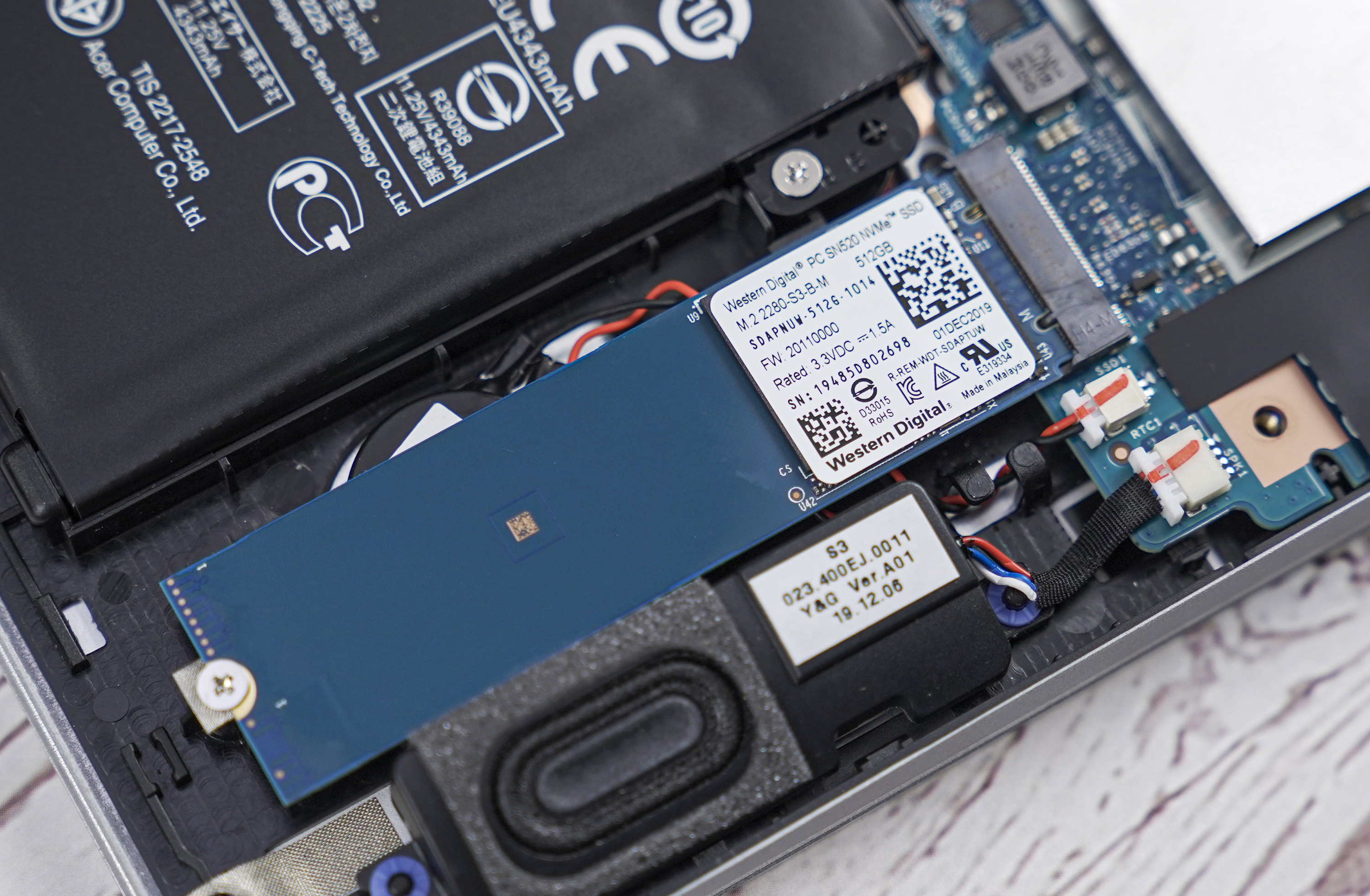 宏碁墨舞ex214,宏碁墨舞ex214搭载11代i3评测