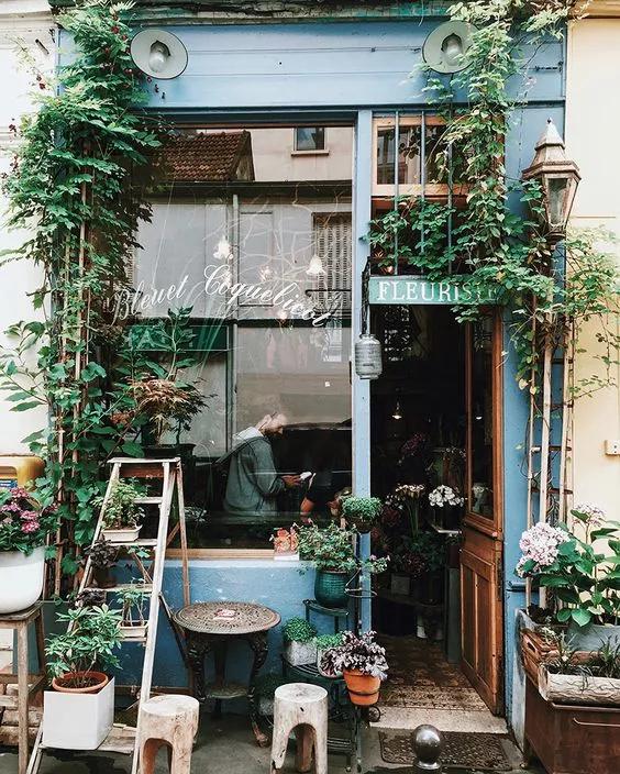 年轻人建议开花店吗,未来10年开花店好吗