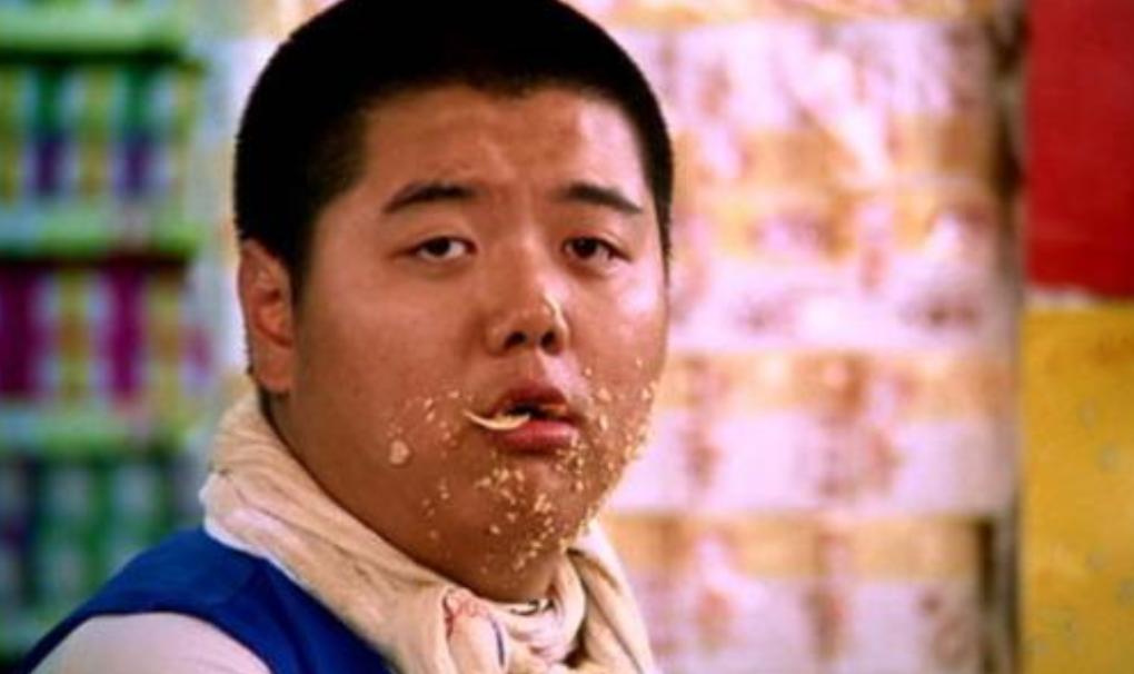 跟着周星驰有多赚钱,周星驰现在拍戏片酬