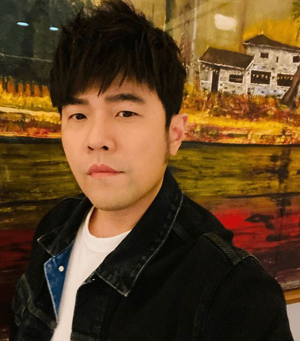 肖战代言李宁，宋茜ins被骂！解约潮之外还有这些明星值得点赞