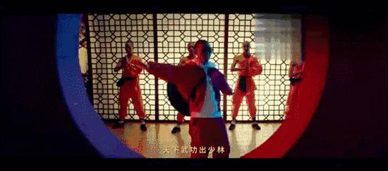 视觉效果强烈的广告,带有视觉冲击的广告