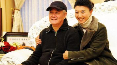 闫学晶赵本山闹翻了吗,29岁闫学晶被赵本山捧红