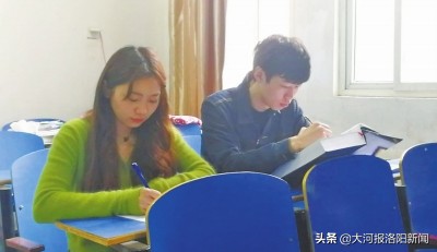 学霸情侣双双保研上海交大抖音,河科大考研神仙情侣