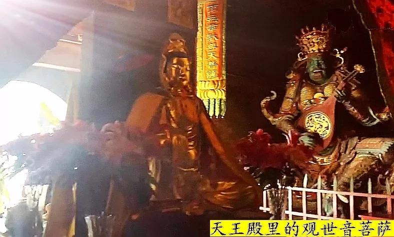 五台山的大白塔最上面是什么寺庙,五台山风景名胜区塔院寺大白塔