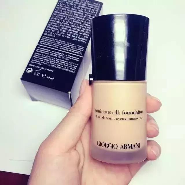 阿玛尼粉底液哪一款比较好用,阿玛尼粉底液哪款比较好