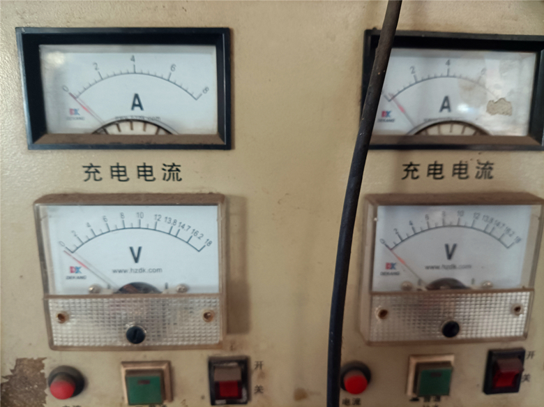 电瓶充电器修复和正常充电的区别,铅酸电瓶能使用修复充电器修复吗