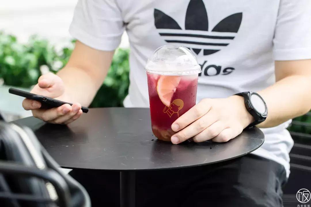 喜茶的多肉葡萄有奶盖吗,喜茶的多肉葡萄做法