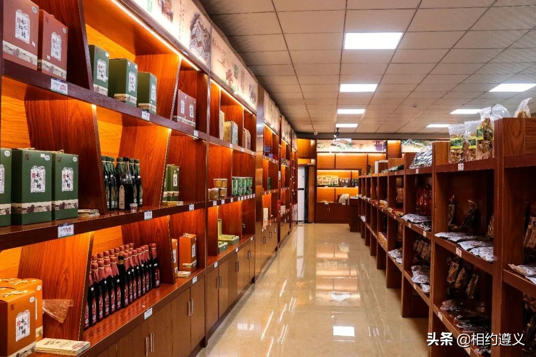 赤水大瀑布 侏罗纪公园 (世界唯一保留的侏罗纪原始公园)