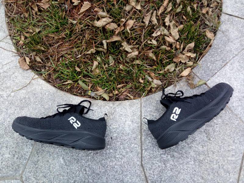 r2realrun跑步鞋测评,r2realrun云跑鞋减震跑步鞋
