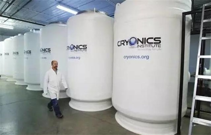 世界上首例冰冻人化冻后活了吗,世界首位冷冻人解冻时限已超2年