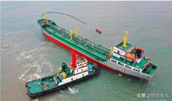 引航员和船长的交流,引航员给船长的建议