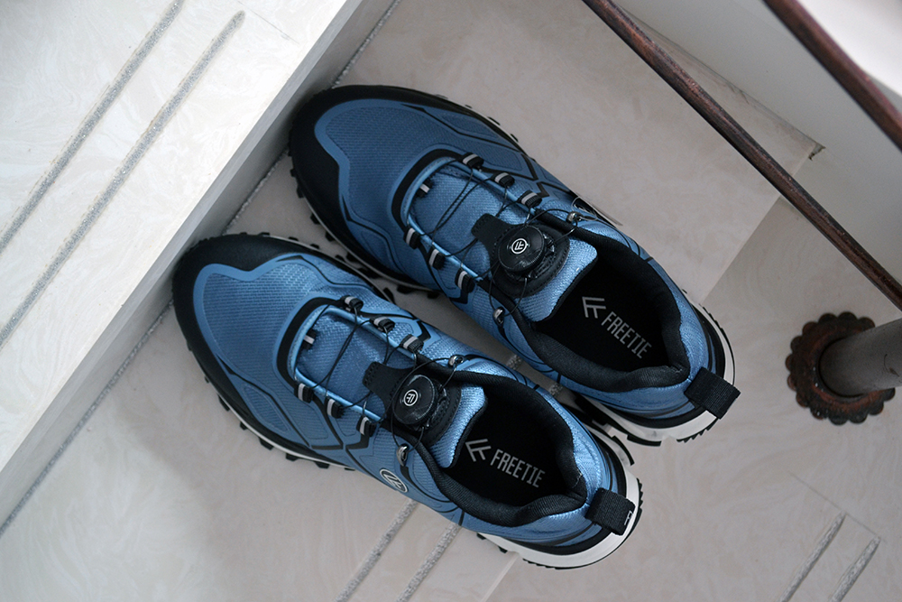 带鞋带旋钮系统的跑鞋,旋钮系鞋带跑鞋推荐