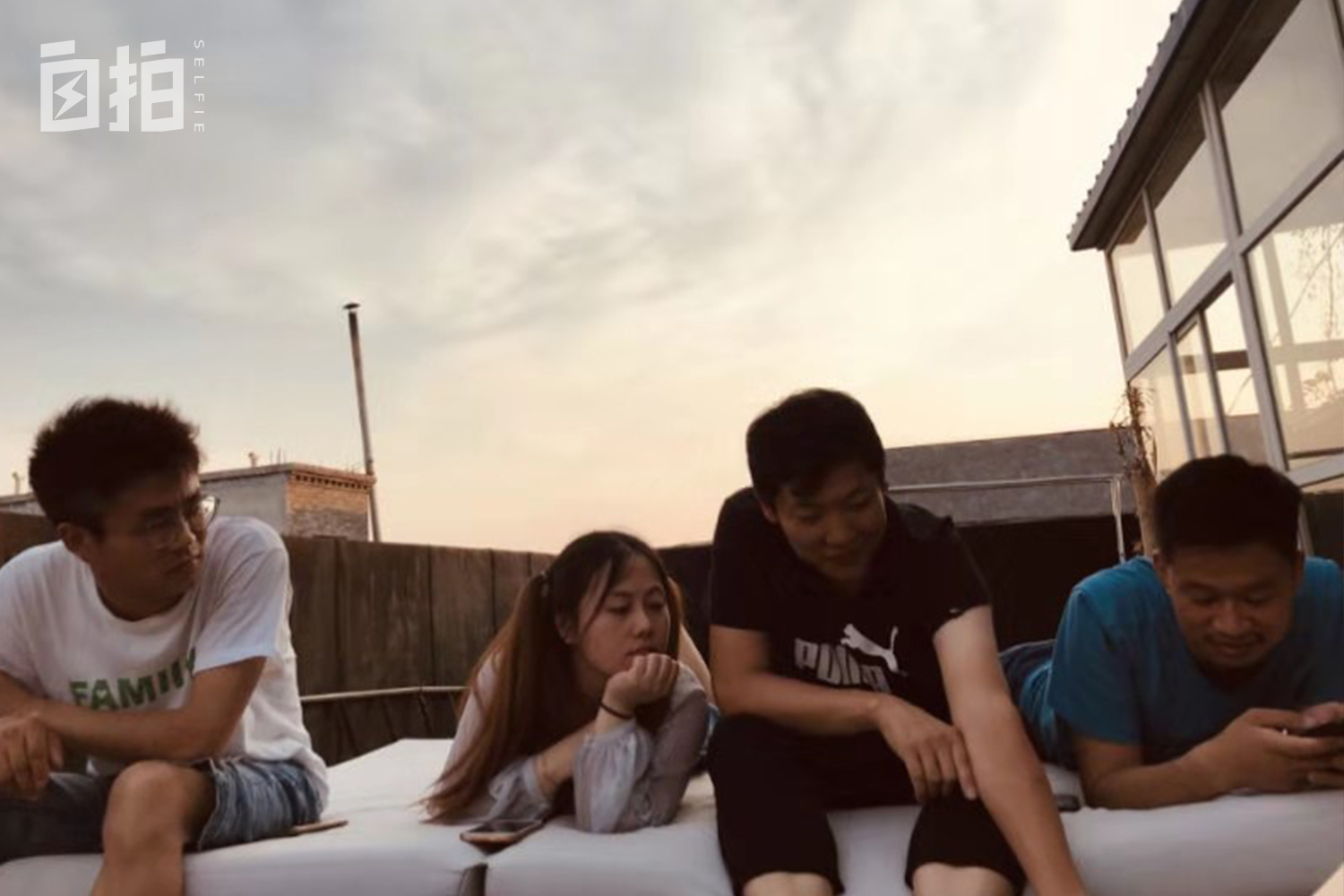 我高中辍学，打工十年，如今当上文学杂志主编