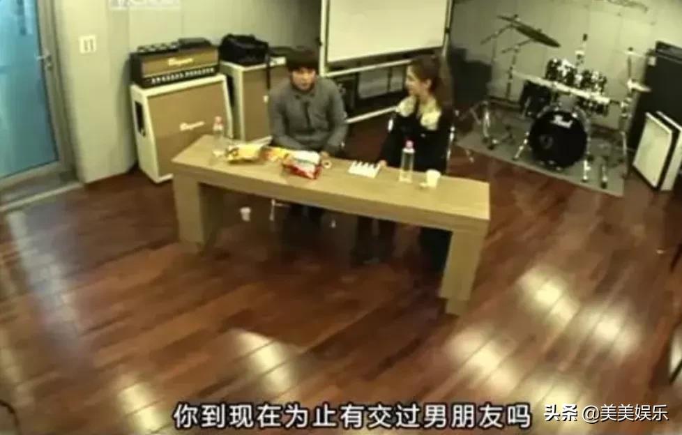 韩流男神晒照引热议，红薯夫妇十年之约真的兑现了？