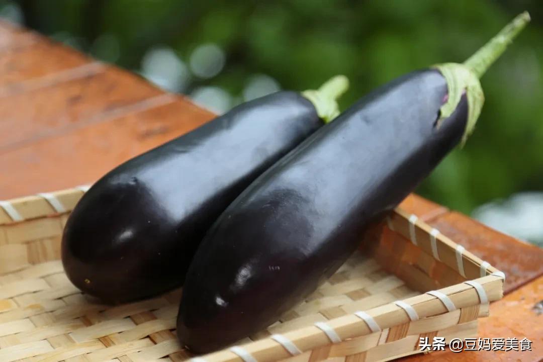 茄子应该怎么进行质量鉴别,怎么辨别茄子有没有激素