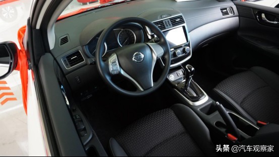 经济又实惠的几款车适合女生开的,女生开的车推荐10-15万颜值高省油