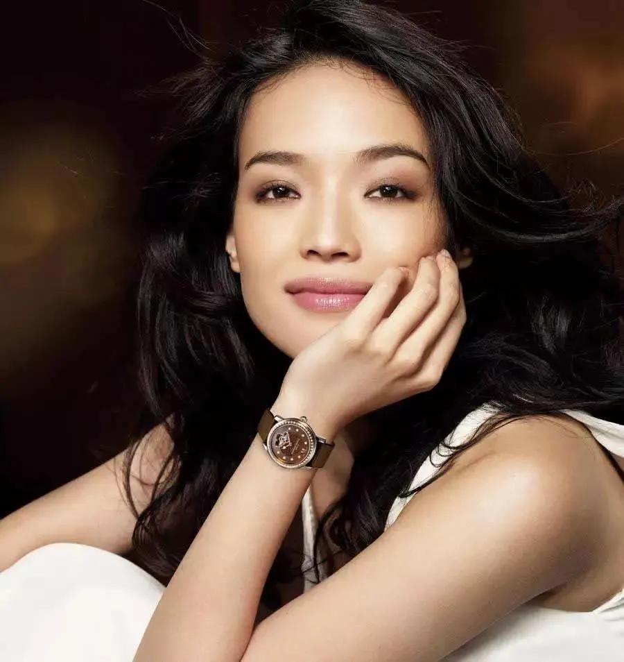 岳晓琳时尚拍摄造型妆容,岳晓琳化妆造型形象照