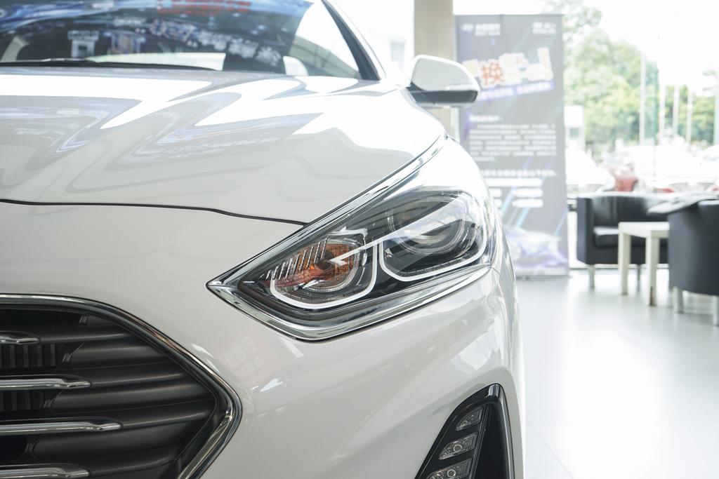 索纳塔高级感,索纳塔九舒适性