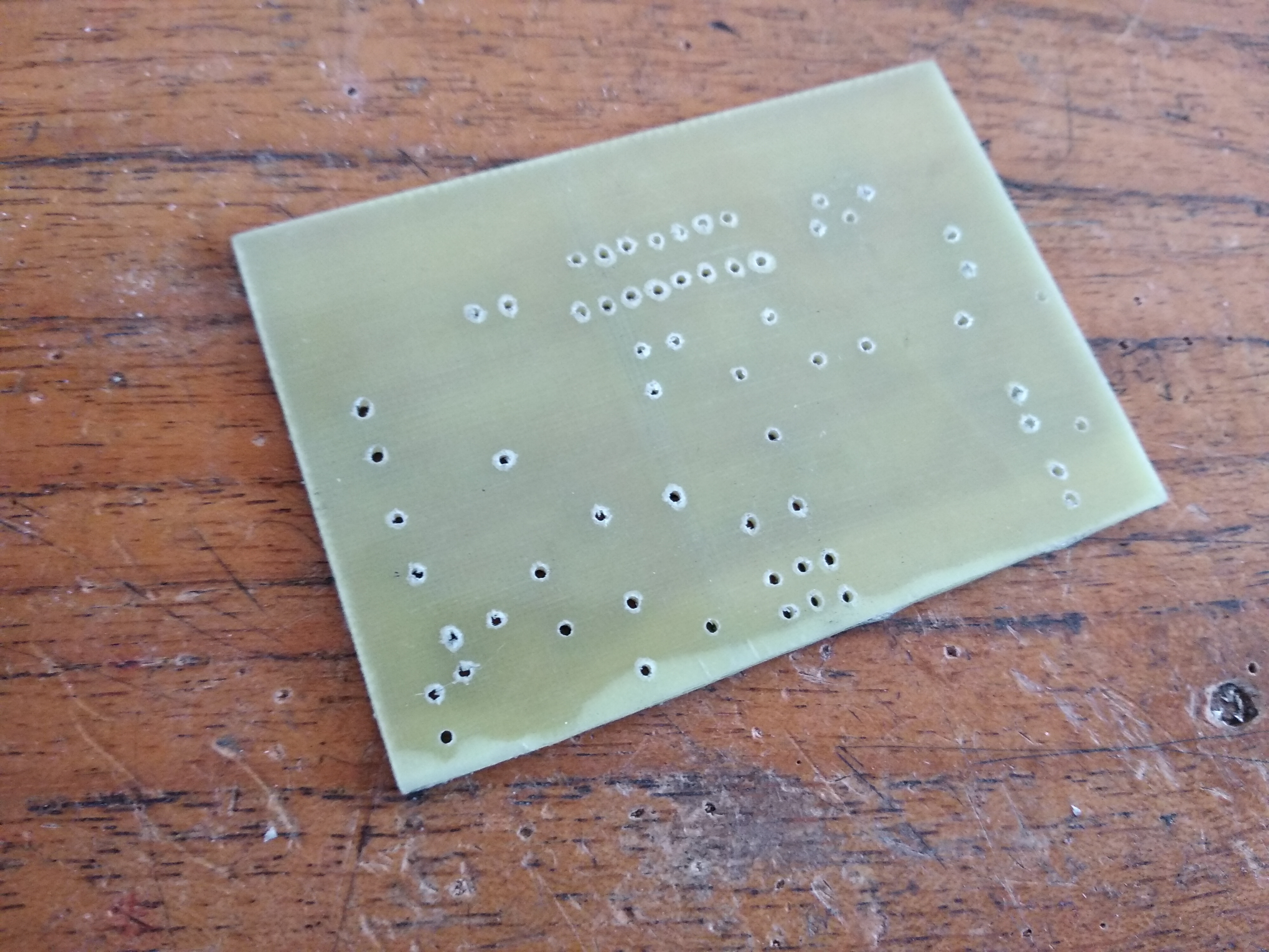 用pcb板自制小功放,手工制造pcb电路板