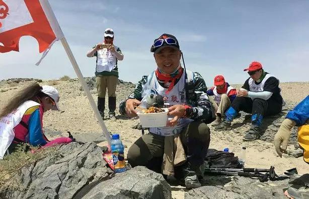 涓嶅儚浜虹被鍚冪殑椋熺墿,鍚夐噹瀹舵帹鍑虹綈澶撮キ