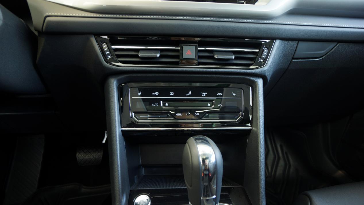 全新上汽大众途岳豪华版视频讲解,大众途岳纯电动版