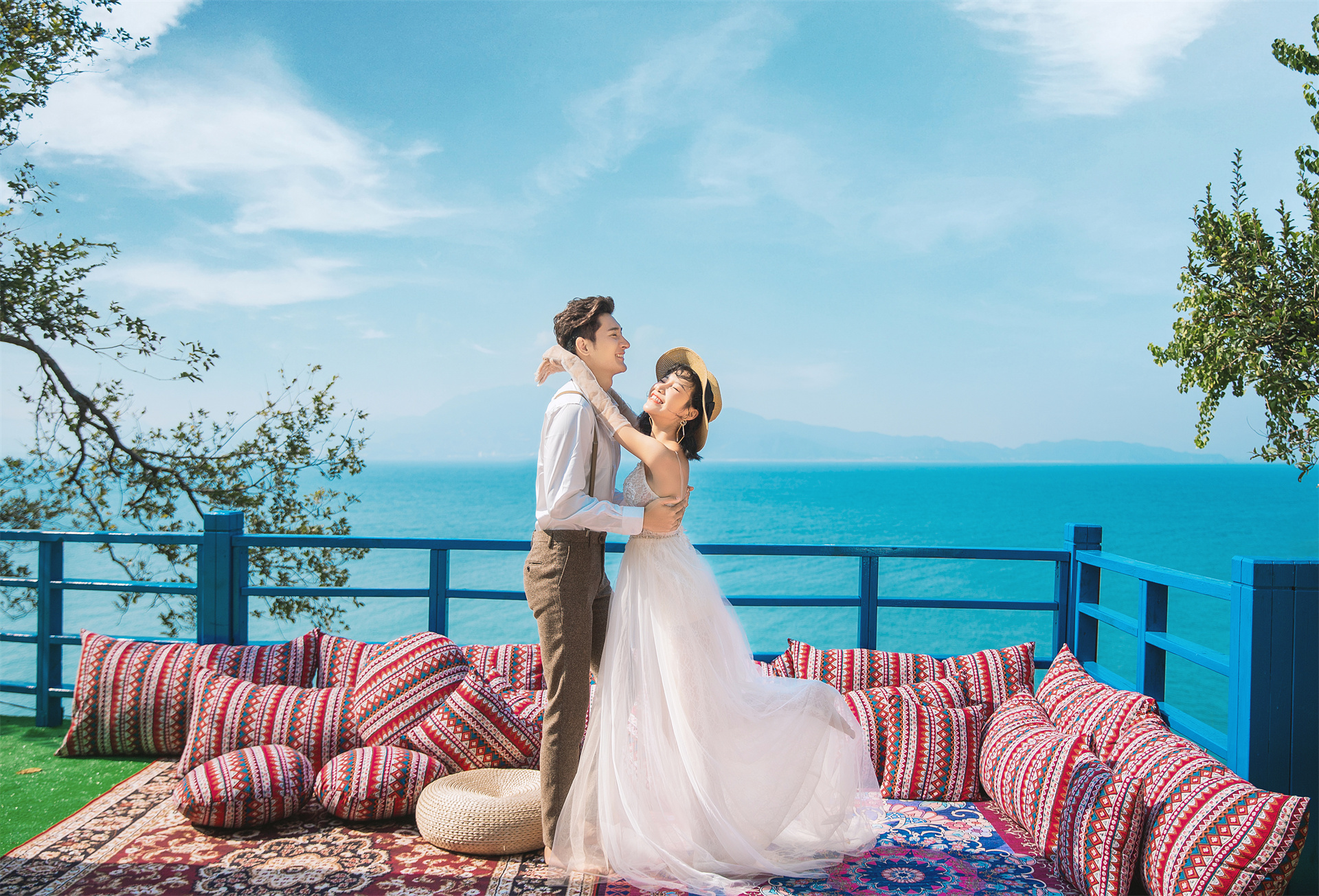 深圳旅拍婚纱照婚纱摄影排名前十哪家好？我不信有品位的你不想拍