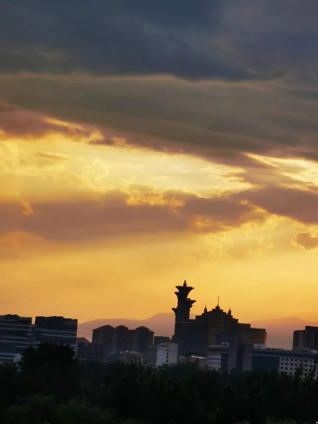 当下的创业趋势是什么,当下创业的方向和前景