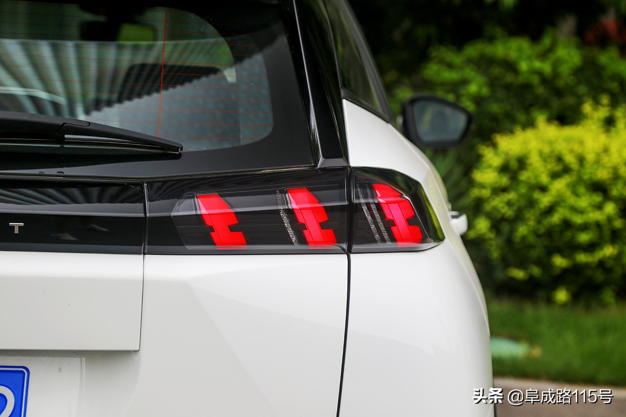 标致2008有哪些优缺点,标致2008的优缺点有哪些