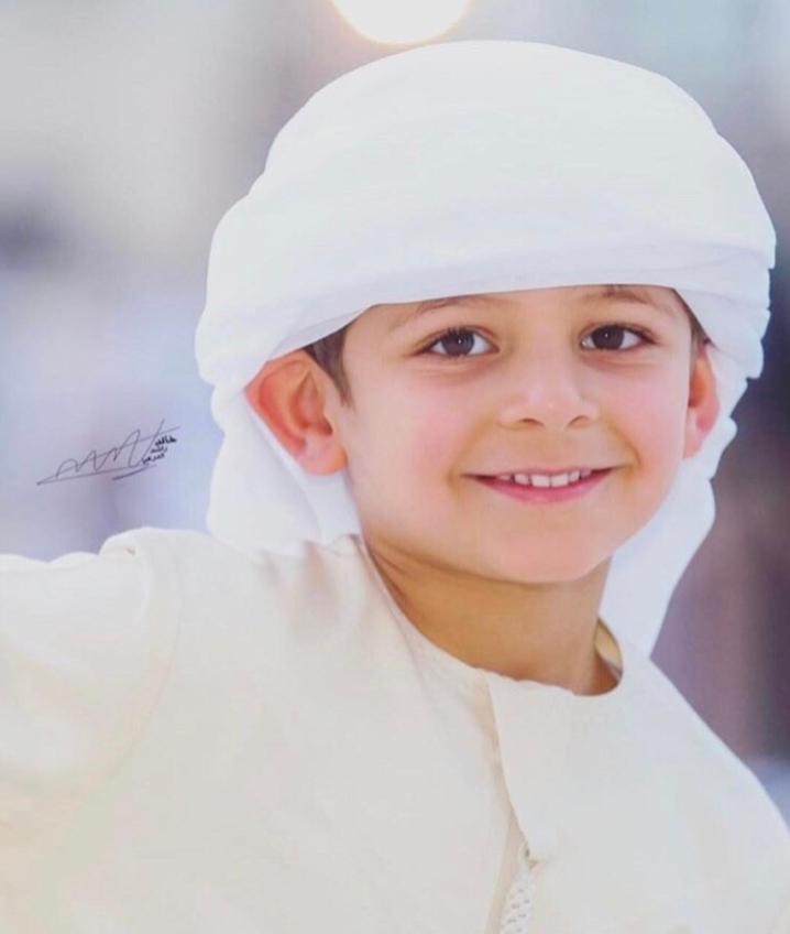 哈曼丹王子与王思聪有什么关系,迪拜王储哈曼丹到底有多豪车