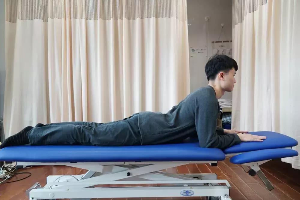 开车腰酸最快缓解方法,开车久坐腰酸怎么缓解