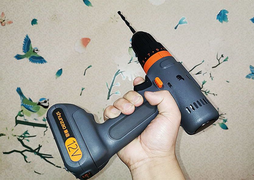 家用打孔用买怎么样的冲击钻呢,家用打孔冲击钻推荐