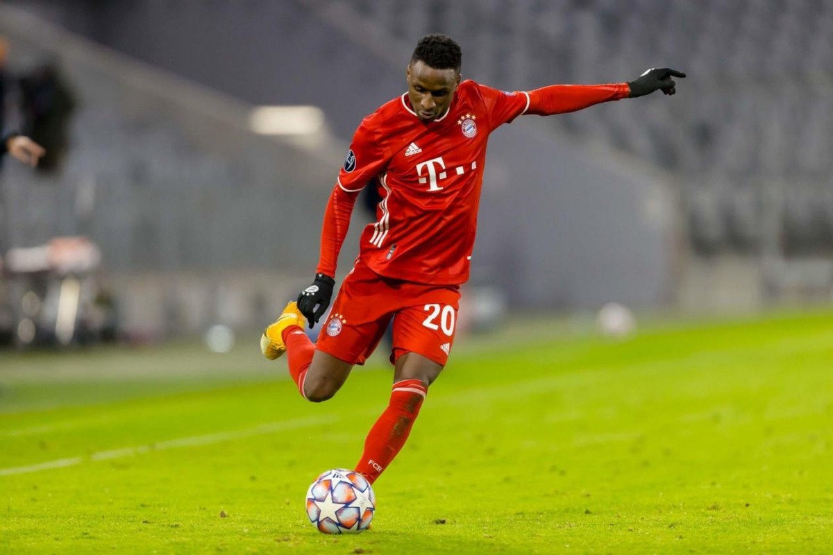 足坛电子厂代表,足坛星工厂