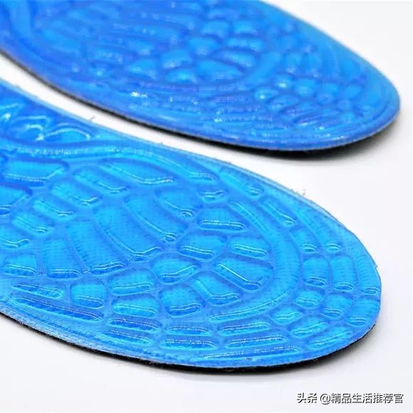 缓震跑鞋和缓震鞋垫,顶级鞋缓震回弹跑鞋