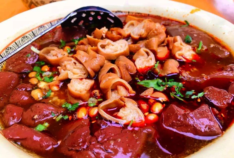 推荐成都周边亲子滑雪泡温泉,成都附近既能滑雪又能泡温泉