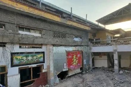 公安部a级通缉令在逃19年主犯落网,法治新闻速览全集