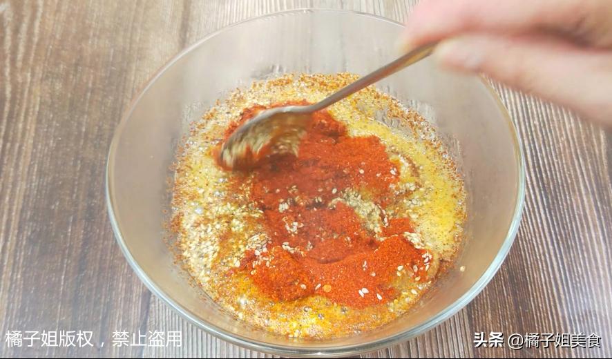 炸辣椒油最正确的做法,辣椒油怎么炸最香最红最简单
