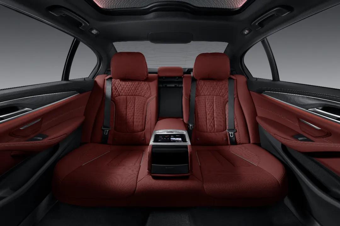 新款宝马535le评测,宝马535le和奔驰e350