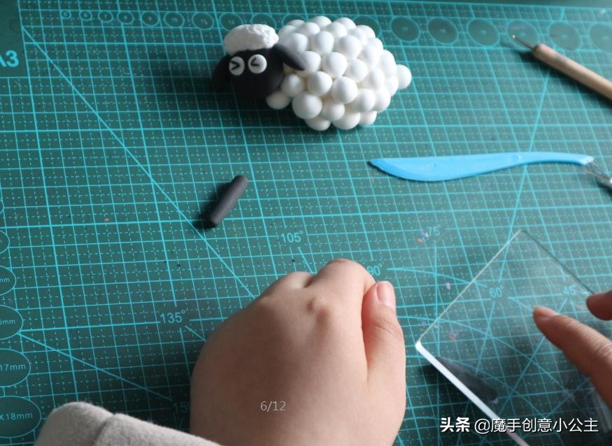 吃草的小绵羊橡皮泥,兔子粘土创意手工教案