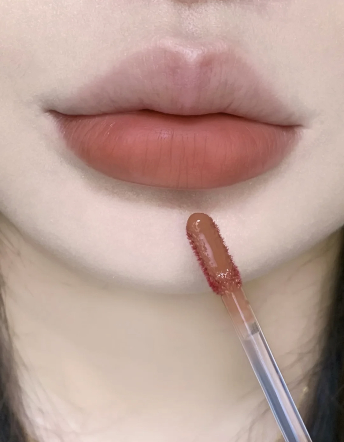 又显白又好看的口红色号,比较润且显白的口红