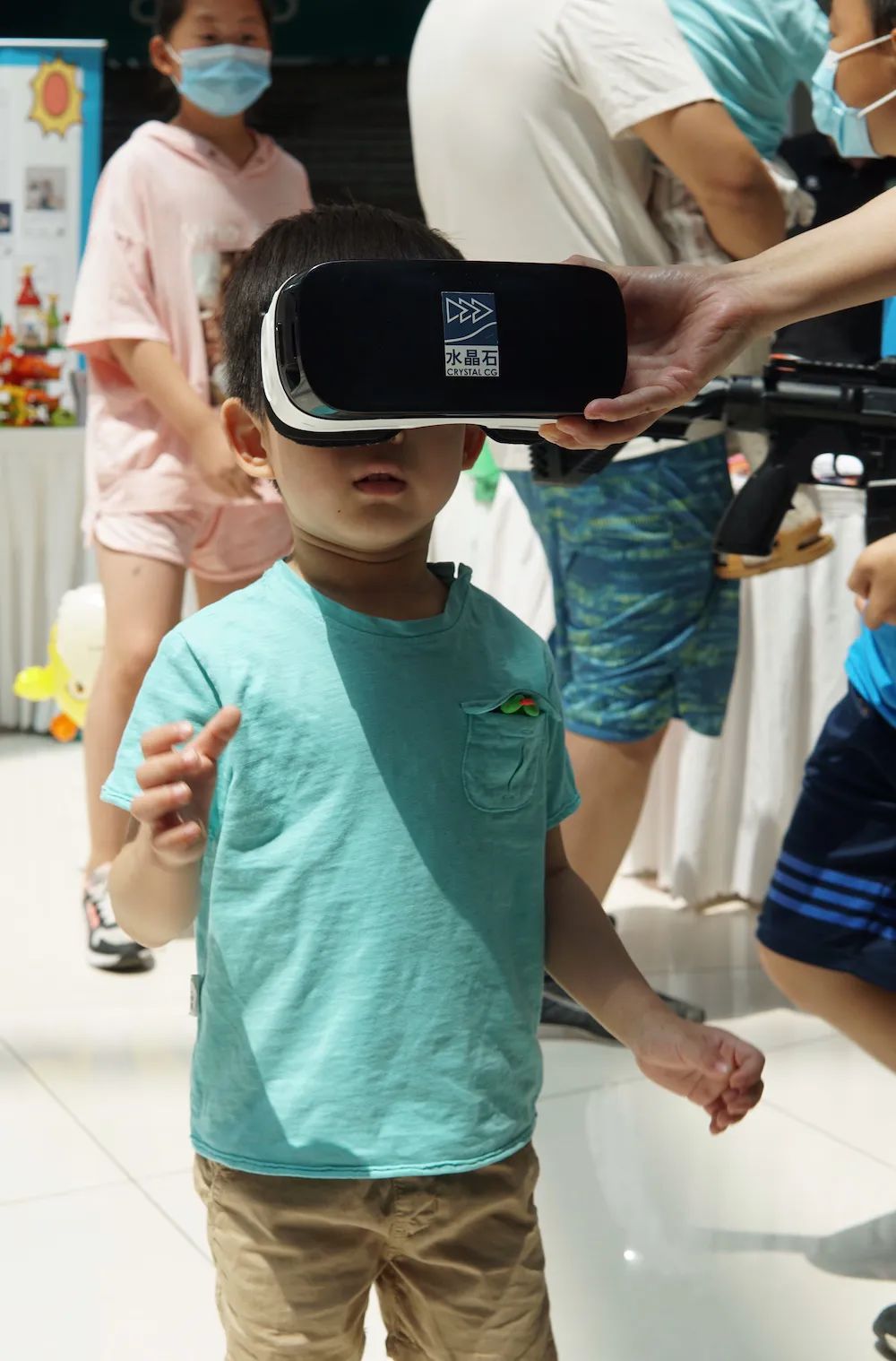 带儿子首探“北京消费季之亲子节”开启活动，居然玩到不想回家