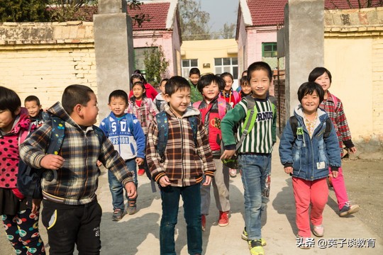 学生打闹受伤班主任怎么办,学生玩闹受伤班主任如何处理