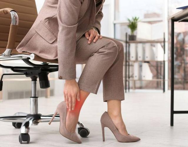 哪些行为容易损伤膝关节,5个行为正在毁掉你的膝盖