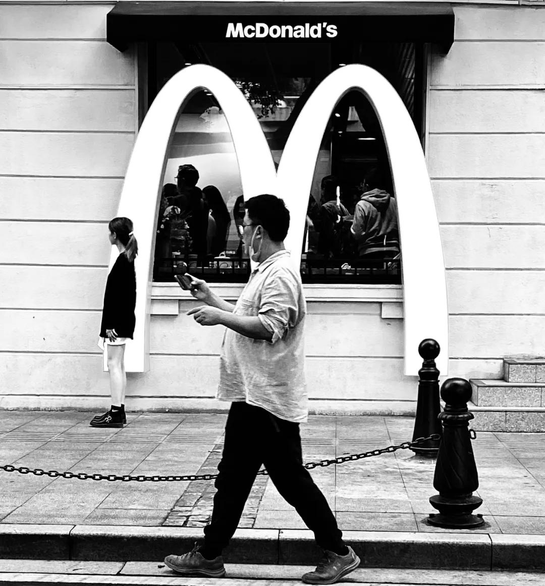 怎么拍出好看的黑白照片,怎么拍出有质感的黑白照