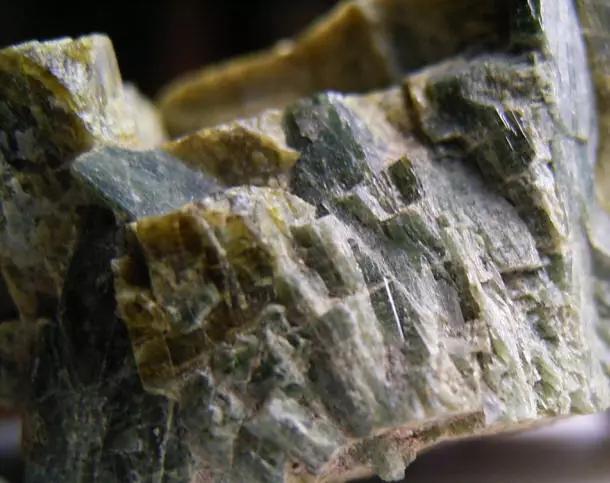 黄金矿石的鉴别方法,100种漂亮矿石