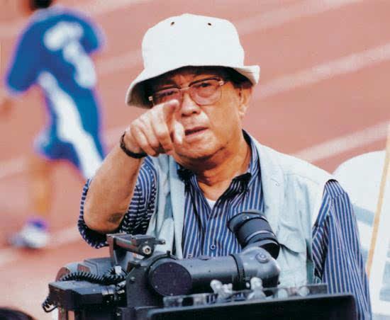 刘晓庆姜文谢晋照片,谢晋去世明星落泪