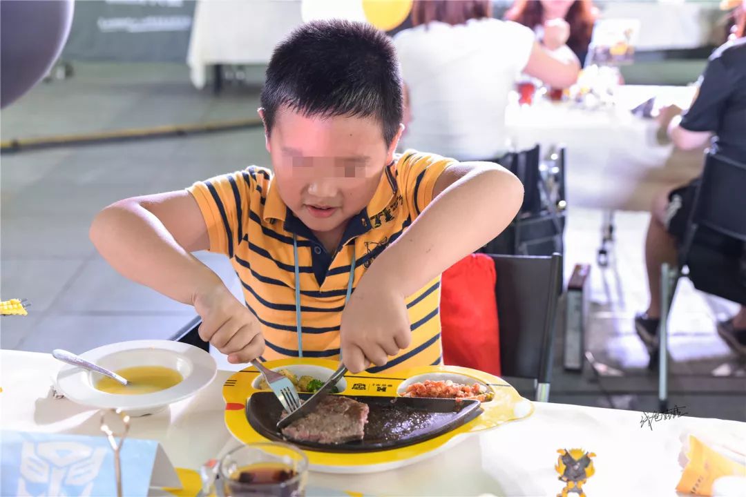 26年时光沉淀，豪客来喊你陪孩子品一品萌趣的味道