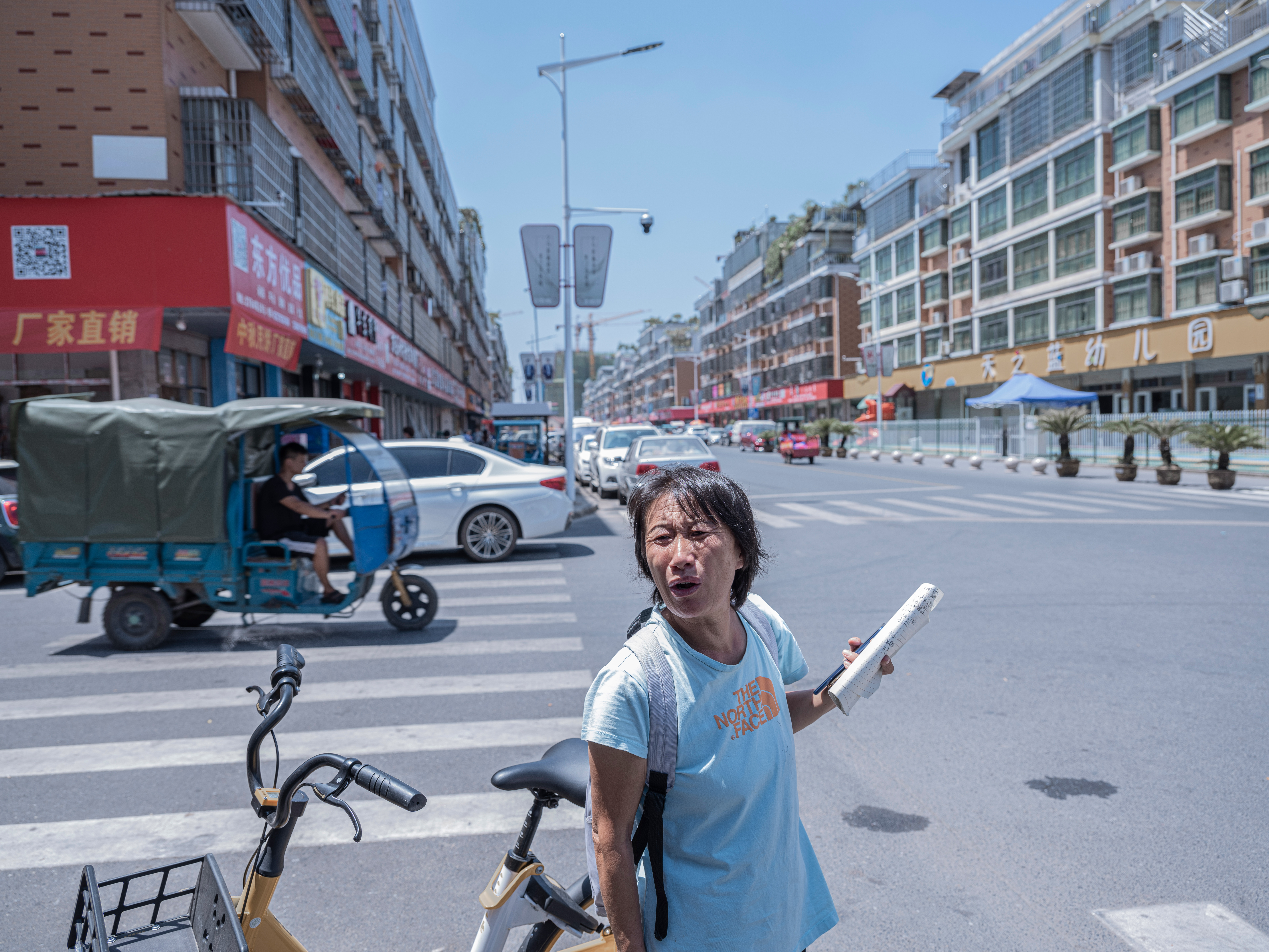 独家｜义乌带货主播生存实录：有人爆单暴富，有人成为“难民”