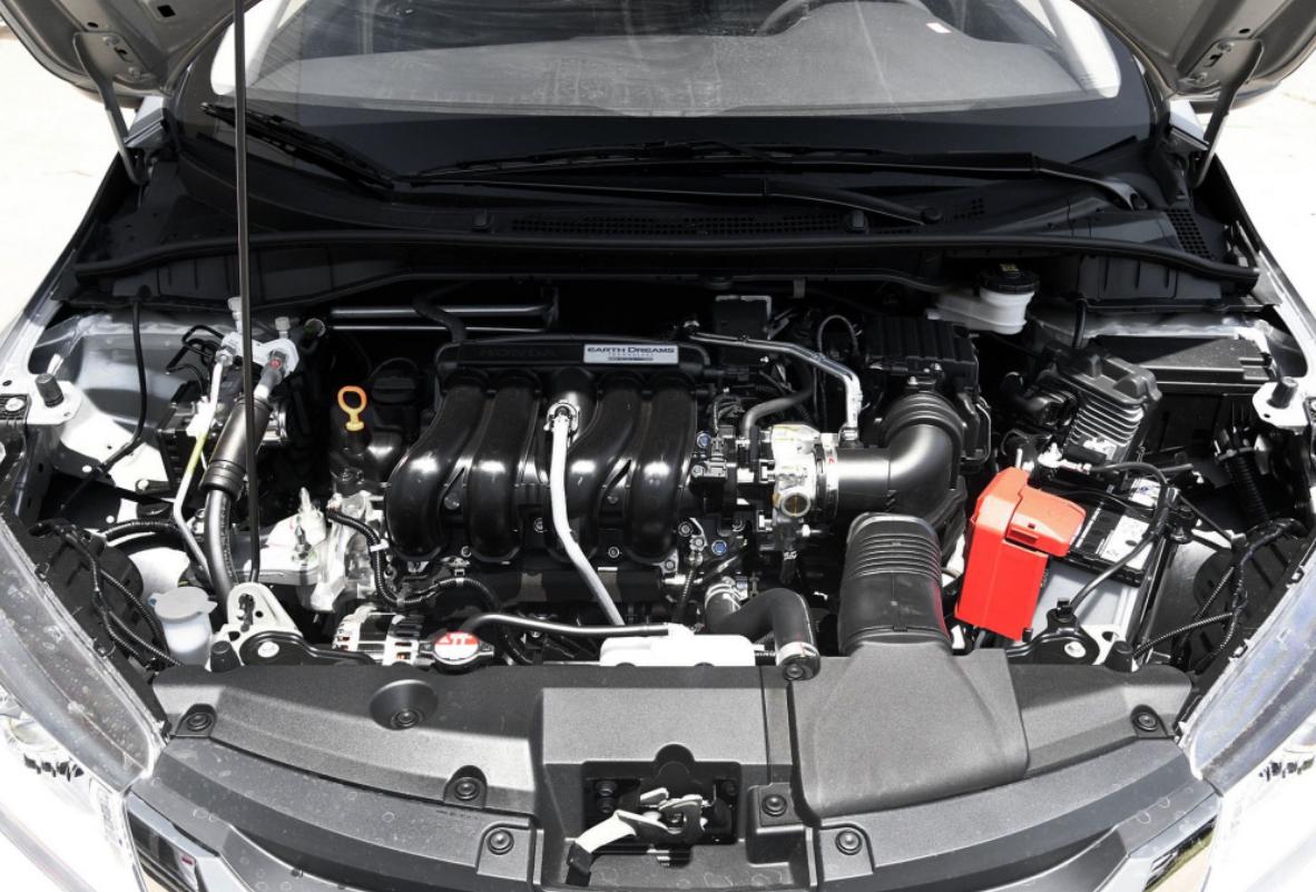 本田卡罗拉2019款油耗,本田再放大招这车档次不输卡罗拉